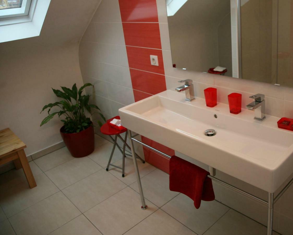 Les Chambres Du Beau Regard Villé Екстериор снимка